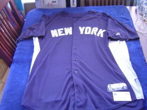 ניו יורק יאנקיס דרק ג'טר חתום על משחק 2013 שהונפק קפטן ג'רזי BP שטיינר - חתימות MLB גופיות